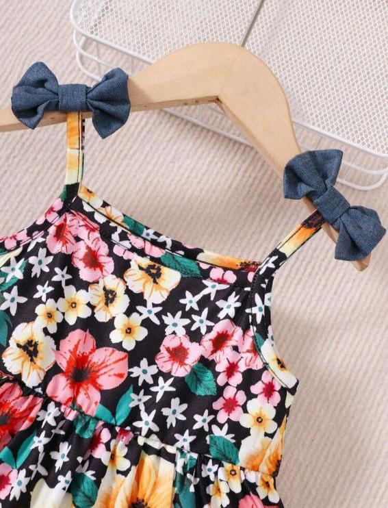 Baby Girls' Bow Knot Decor Flower Printed Tank Top And Non-Washed Denim Shorts Set