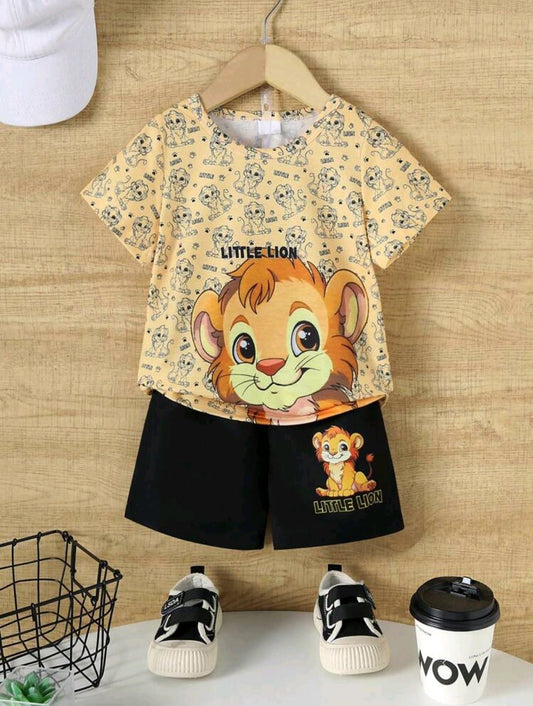 Young Boy Summer Casual Lion Print Round Neck Short Sleeve T-Shirt And Lion Print Shorts Set